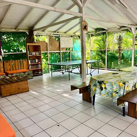 Auberge K-Wan Hostel - Proche Plages ديساي المظهر الخارجي الصورة