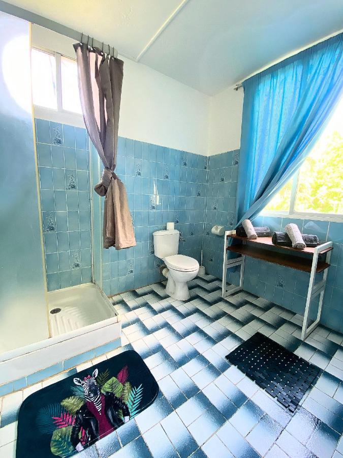 Auberge K-Wan Hostel - Proche Plages ديساي المظهر الخارجي الصورة