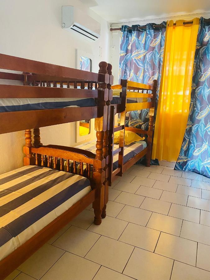 Auberge K-Wan Hostel - Proche Plages ديساي المظهر الخارجي الصورة